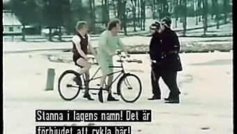 Klasický Dánský Porno Film Z Roku 1970 S Trojkou