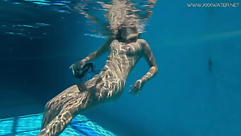 European Beauty Mary Kalisy Takes Erotic Show Underwater