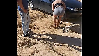 Tattooed Latina Gets Help From A Stranger With Her Flat Tire