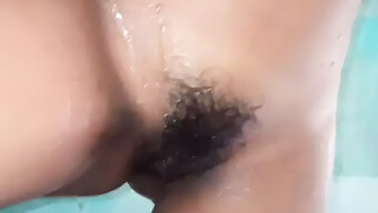 Teen Indian Girl Shows Off Her Oral Skills In The Bathroom