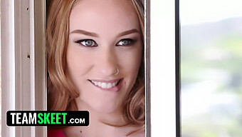 Video Terbaik Tentang Gadis-Gadis Amerika Putih Yang Memberikan Deepthroat Kepada Zakar Hitam Besar