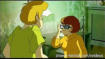 Seksikkäin Sarjakuvahahmo Velma Nauttii Anaaliseksistä Scooby Doo Hentai -Videolla