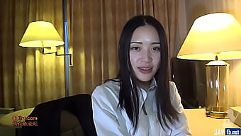 Japanese Girl Gives A Sloppy Blowjob In Amateur Homemade Video