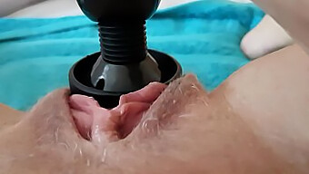 Female Ejaculation And Squirting Orgasm